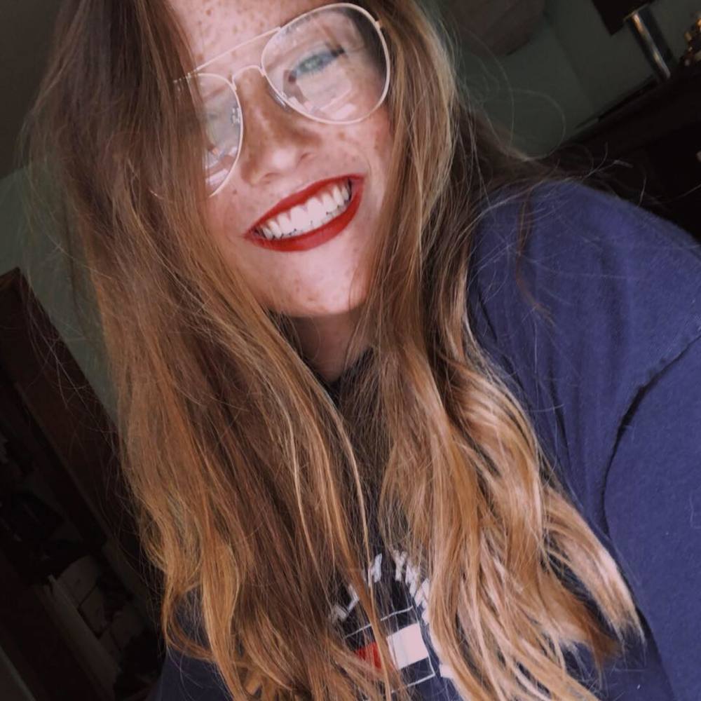 Meet your Posher, Anika
